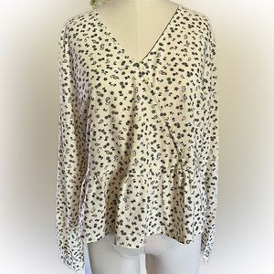 2000s a.n.a Olive Green and Ivory Paisley Peplum Top Size Medium Y2K